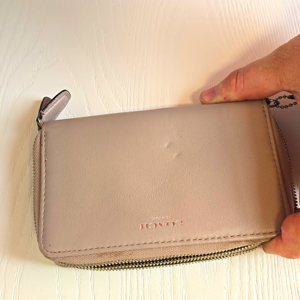 Coach Women's Beige Zip-Around Wallet w/ ID Window, Card Slots, Logo